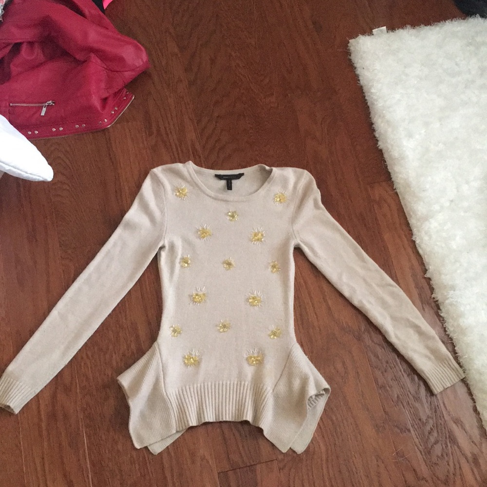 BCBG sweater